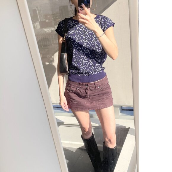 Y2K Style Abstract T-shirt - Picture 3 of 6